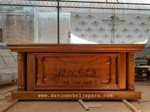 Meja Altar Terbaru Gereja Flores NTT