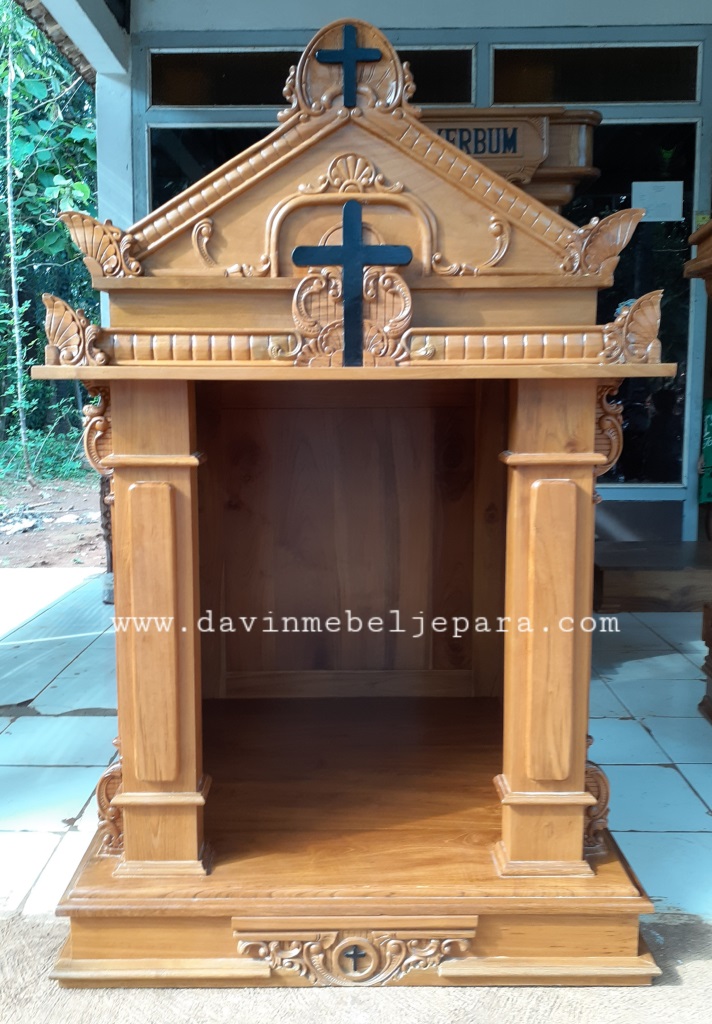 Tabernakel Gereja Ukiran kayu Jati | DAVIN MEBEL JEPARA